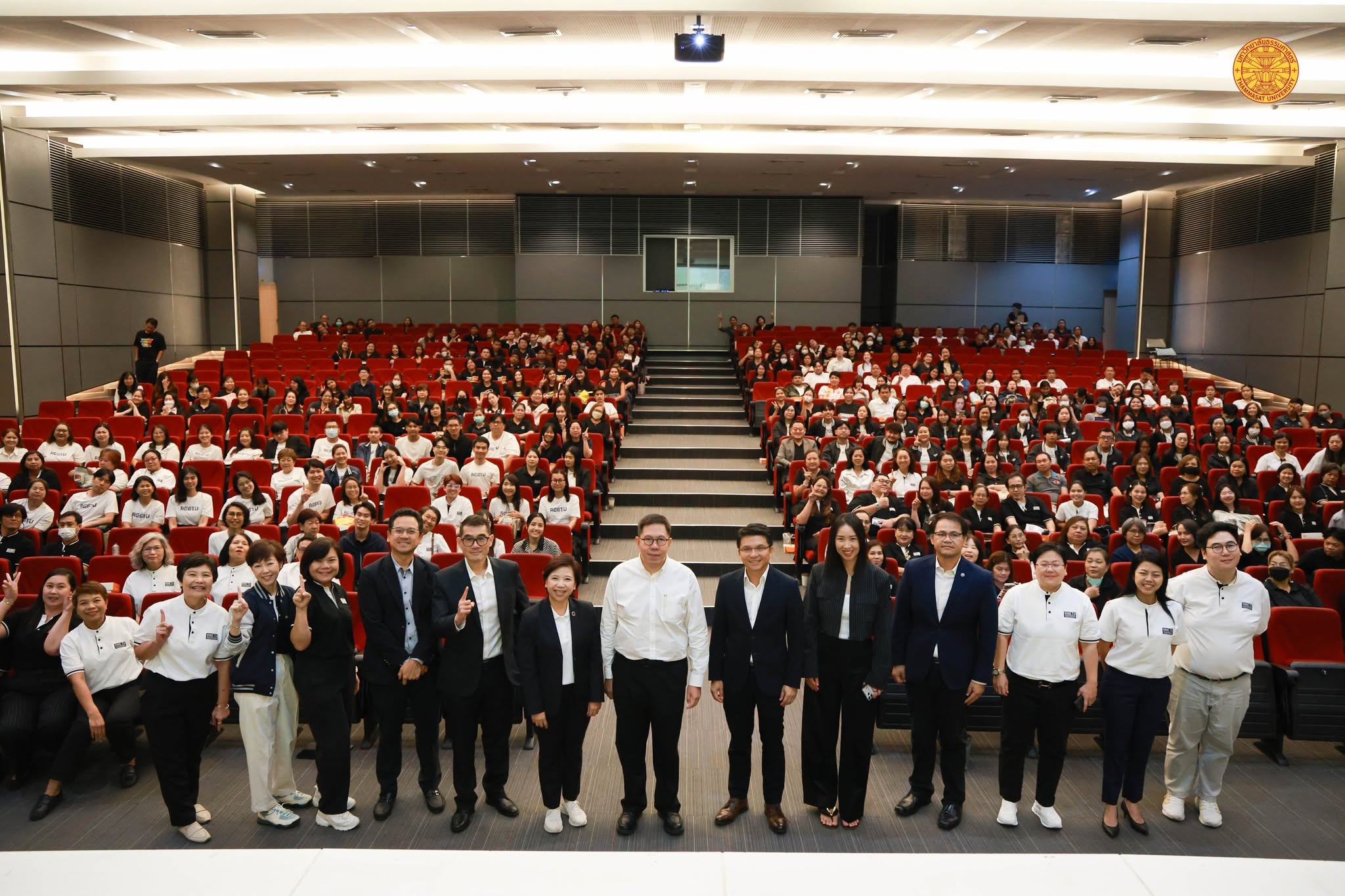 Thammasat Dialogue 💬 Session 2–3: Completed! Creating a space where our staff can communicate openly, share ideas, listen to one another, and shape the future of Thammasat together.